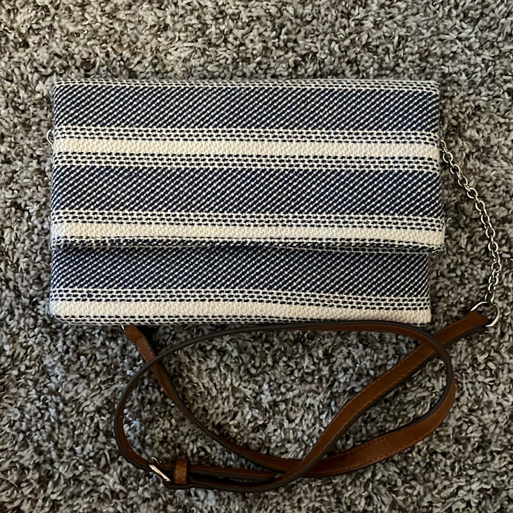 Market Spruce purse. Cross body